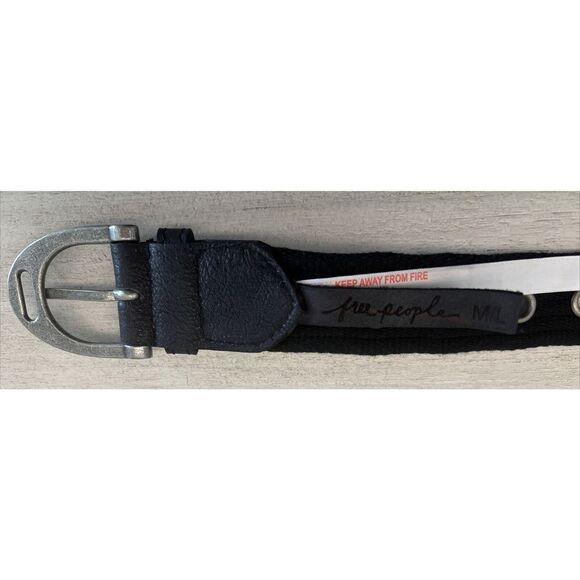 Free People Womens Sz M/L Black Belt Canvas Leather NEW - Picture 7 of 8